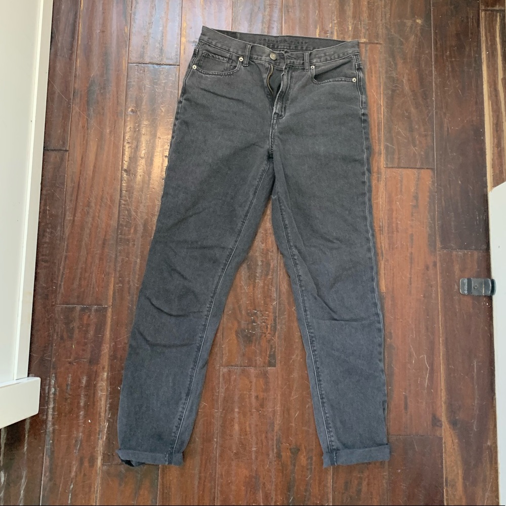 black american eagle mom jeans